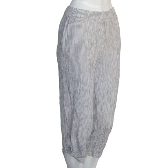 FRESH PRODUCE Capri Pants, M, Striped, Elastic Waist, Pockets - Picture 2 of 11